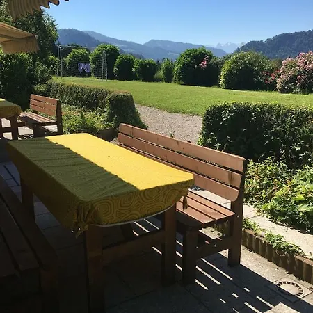 Bed & Breakfast Haus Salzburgblick *